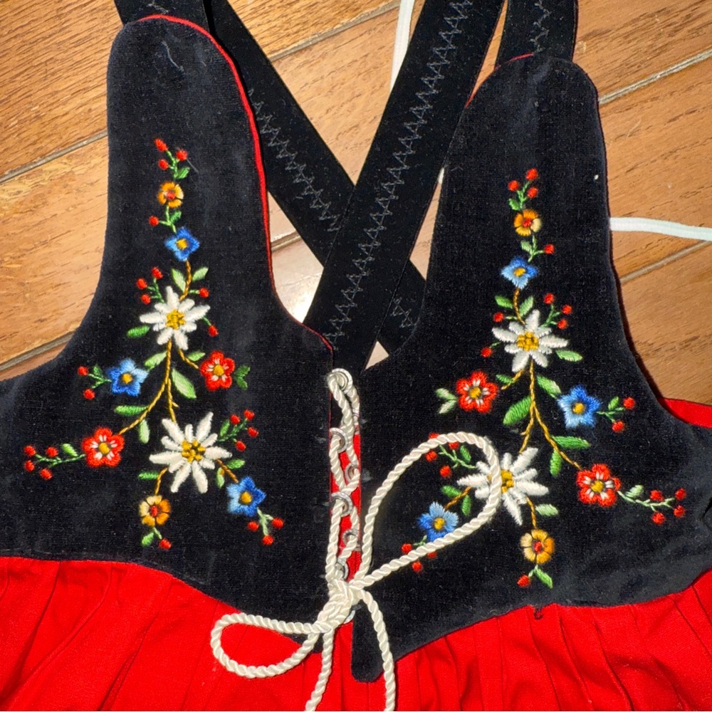 Vintage Trachten Traditional Swiss Folk Dress + Hat, 2T - Picture 5 of 9